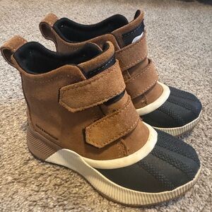 KIDS Sorel waterproof snow boots
